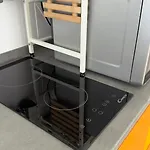 Ada 公寓式酒店 4*