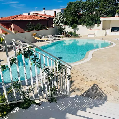 Ada Hotel apartamentowy 4*