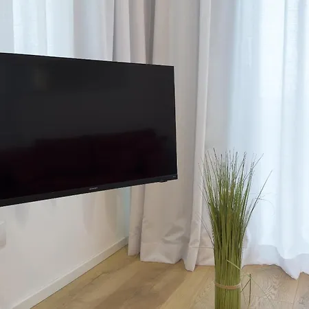 Aparthotel Ada 4*