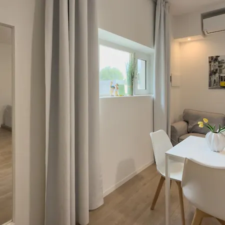 Ada Aparthotel