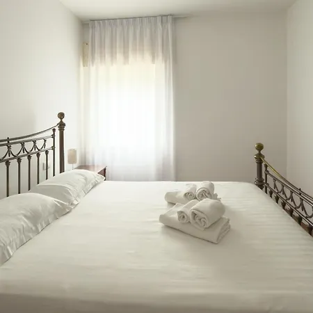 Ada Aparthotel 4*