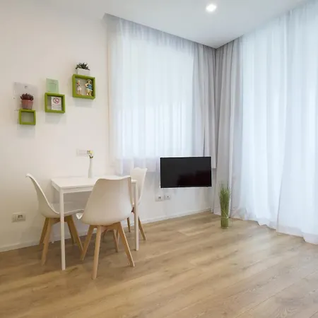 Aparthotel Ada