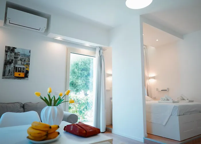 Hotel apartamentowy Ada